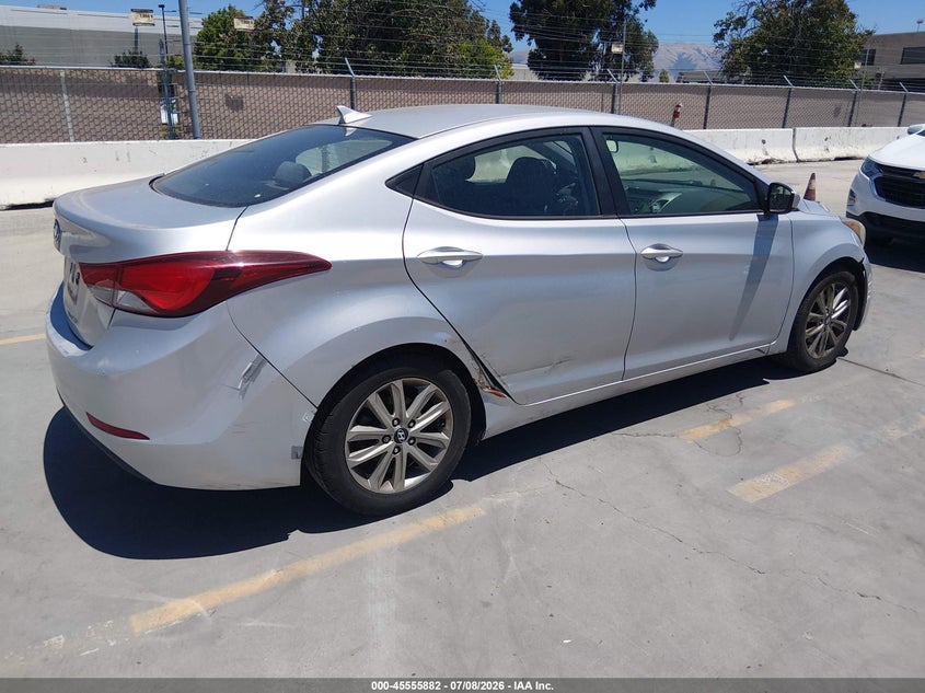 2014 Hyundai Elantra VIN KMHDH4AE8EU149229 IAAI salvage auction — SIDE, Salvage Title, sold $825 on 2026-07-15 (photo 4)