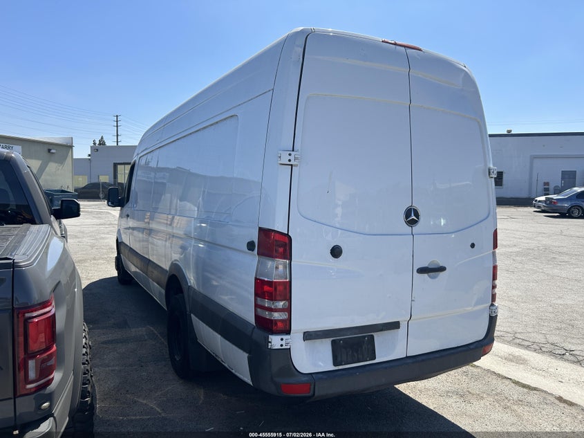 2018 Mercedes-benz Sprinter VIN WD3PF4CC4JP633002 IAAI salvage auction — NORMAL WEAR, Clear - Dealer Only (California), sold $5,875 on 2026-07-09 (photo 3)