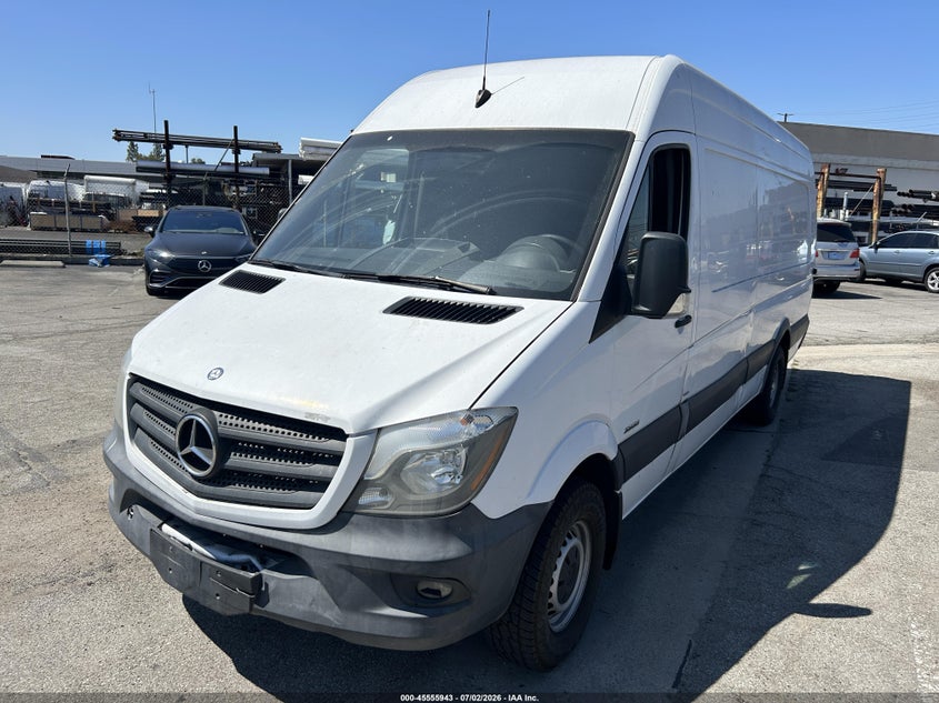 2015 Mercedes-benz Sprinter VIN WD3PE8CCXFP129443 IAAI salvage auction — NORMAL WEAR, Clear - Dealer Only (California), sold $3,550 on 2026-08-01 (photo 2)