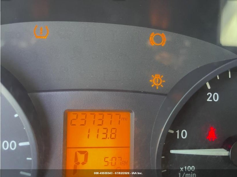 2015 Mercedes-benz Sprinter VIN WD3PE8CCXFP129443 IAAI salvage auction — NORMAL WEAR, Clear - Dealer Only (California), sold $3,550 on 2026-08-01 (photo 7)