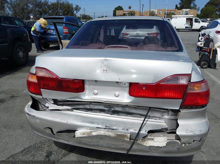 1999 Honda Accord VIN JHMCG6676XC020759 IAAI salvage auction — REAR END, Salvage (California), sold $200 on 2026-07-30 (photo 6)