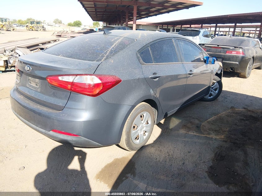 2016 Kia Forte VIN KNAFK4A64G5549922 IAAI salvage auction — NORMAL WEAR, Clear-Dealer Only (Arizona), sold $1,150 on 2026-07-14 (photo 4)