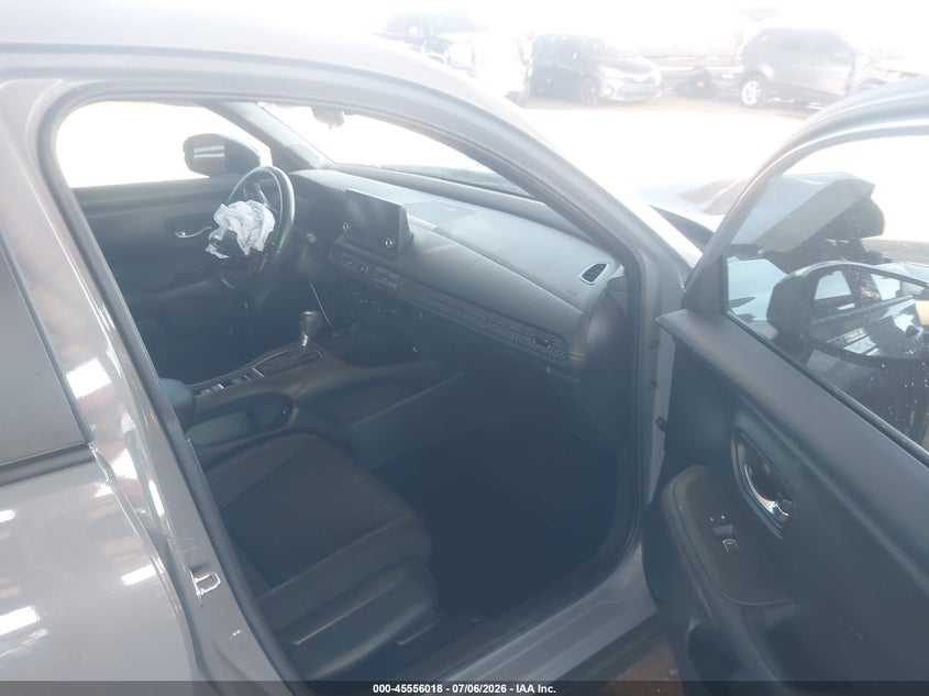 2025 Honda Hr-v VIN 3CZRZ1H56SM751732 IAAI salvage auction — FRONT END, Salvage Title, sold $11,000 on 2026-08-25 (photo 5)