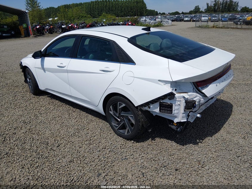 2025 Hyundai Elantra VIN KMHLN4DJ0SU144115 IAAI salvage auction — FRONT & REAR, Salvage (Oregon), sold $8,000 on 2026-08-21 (photo 3)