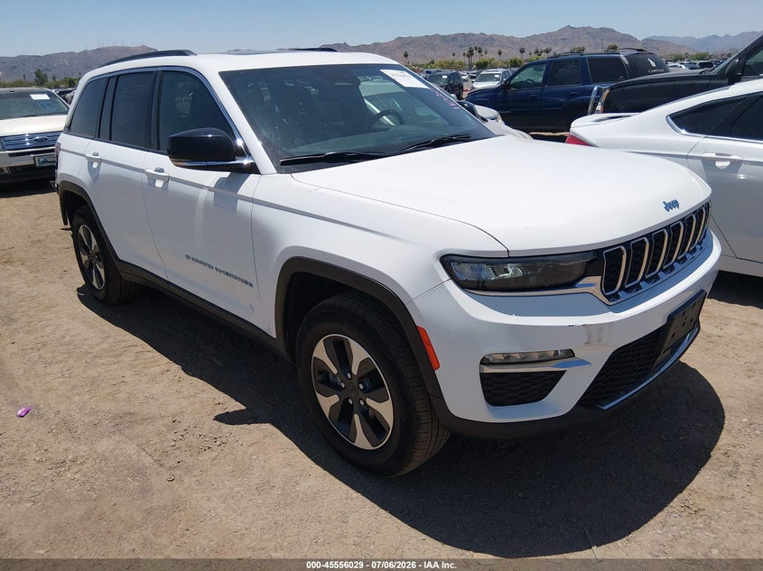 2024 Jeep Grand cherokee VIN 1C4RJYB67RC129675 IAAI salvage auction — REAR END, Enterprise Vehicles Clear Only (California), sold $13,100 on 2026-07-09 (photo 1)