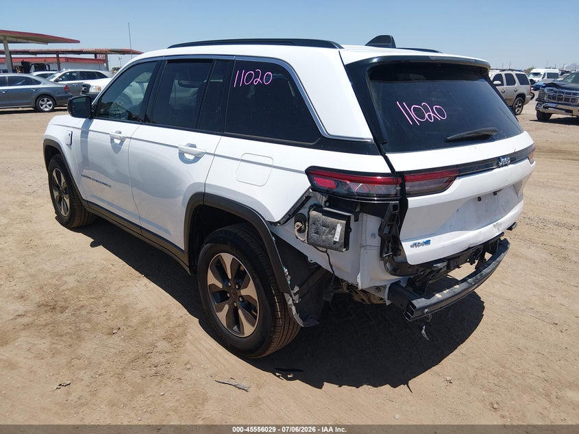 2024 Jeep Grand cherokee VIN 1C4RJYB67RC129675 IAAI salvage auction — REAR END, Enterprise Vehicles Clear Only (California), sold $13,100 on 2026-07-09 (photo 3)