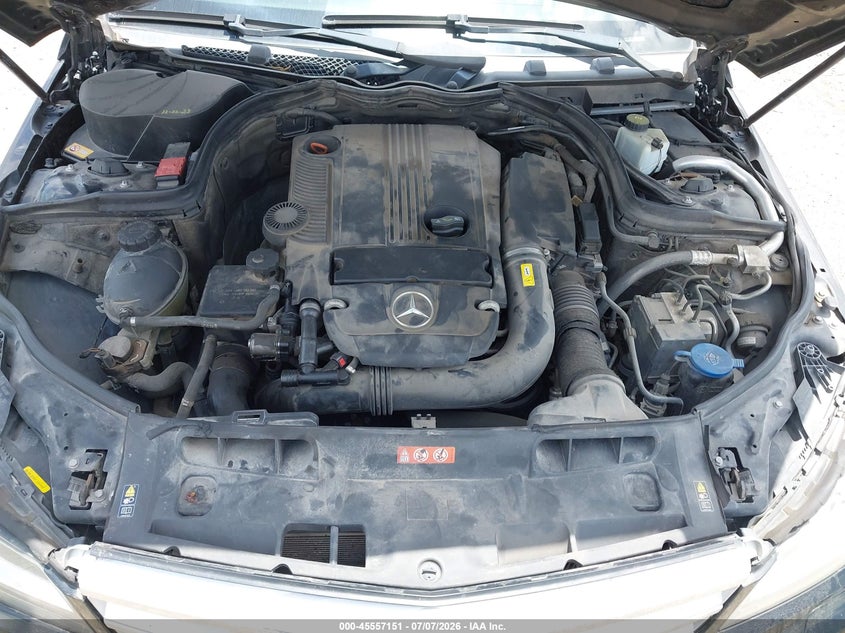 2013 Mercedes-benz C-klasse VIN WDDGF4HB5DR264252 IAAI salvage auction — NORMAL WEAR, Original (Texas), sold $450 on 2026-07-29 (photo 6)