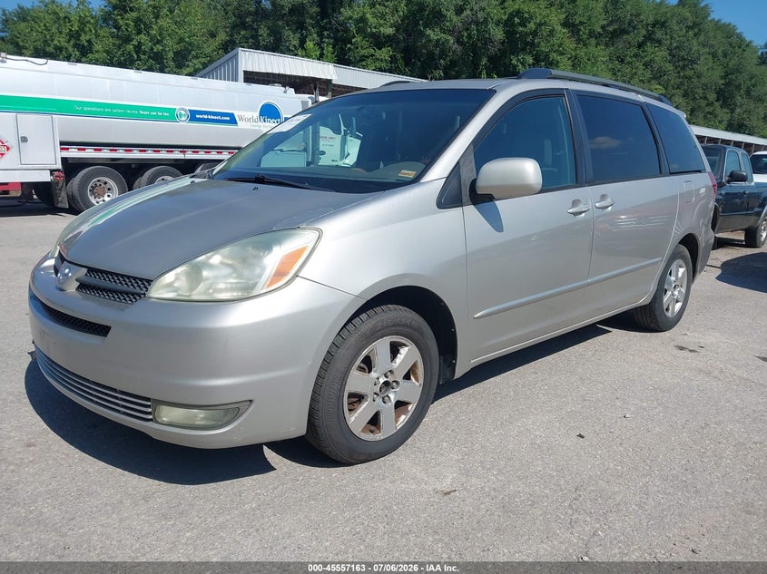 2004 Toyota Sienna VIN 5TDZA22CX4S152071 IAAI salvage auction — NORMAL WEAR, Clear (Missouri), sold $550 on 2026-07-22 (photo 2)