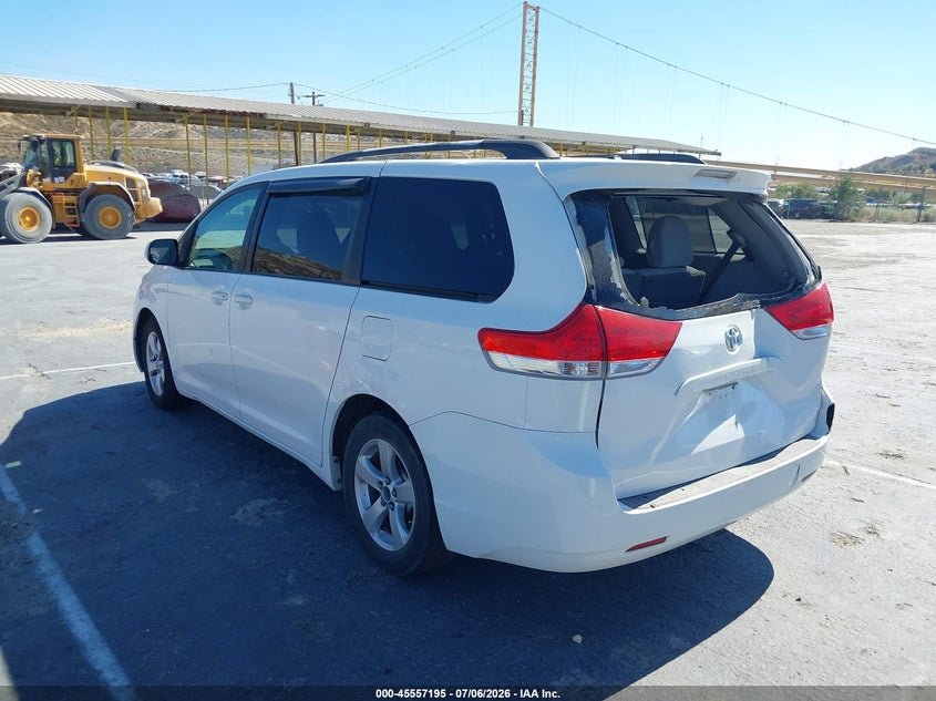 2011 Toyota Sienna VIN 5TDKK3DC7BS018472 IAAI salvage auction — FRONT & REAR, Salvage (California), sold $1,350 on 2026-07-29 (photo 3)