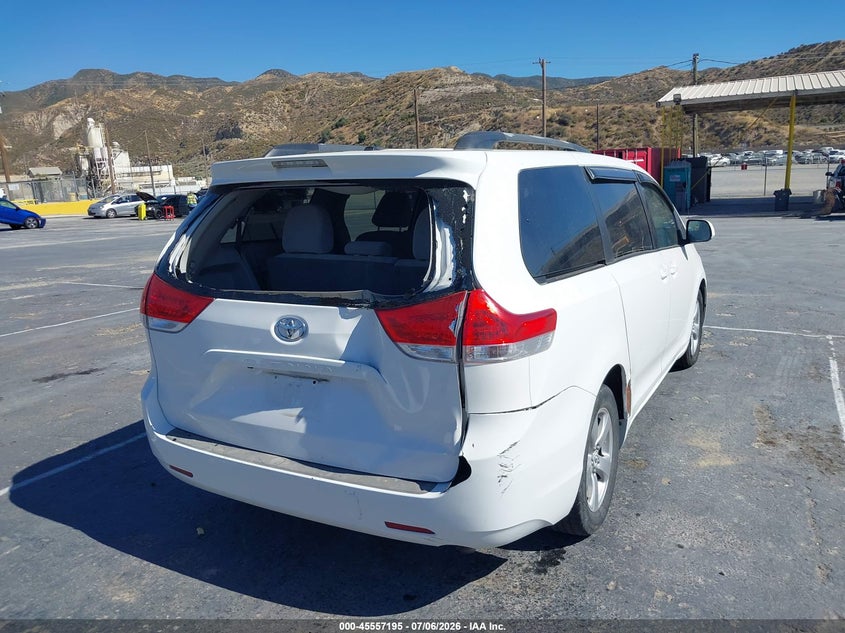 2011 Toyota Sienna VIN 5TDKK3DC7BS018472 IAAI salvage auction — FRONT & REAR, Salvage (California), sold $1,350 on 2026-07-29 (photo 4)
