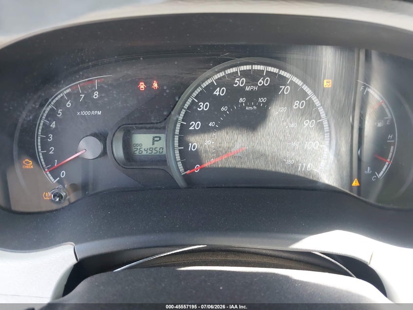 2011 Toyota Sienna VIN 5TDKK3DC7BS018472 IAAI salvage auction — FRONT & REAR, Salvage (California), sold $1,350 on 2026-07-29 (photo 7)