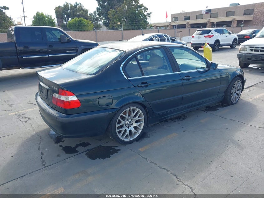 2002 BMW 3 series VIN WBAEV53472KM15209 IAAI salvage auction — NORMAL WEAR, Clear - Dealer Only (California), sold $375 on 2026-07-29 (photo 4)