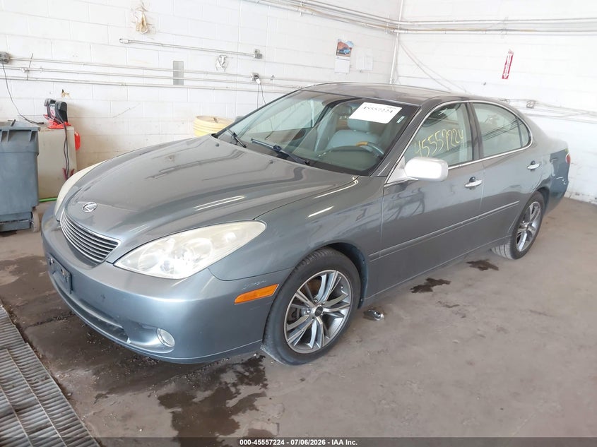 2005 Lexus Es 330 VIN JTHBA30G555066329 IAAI salvage auction — NORMAL WEAR, Clear (Minnesota), sold $700 on 2026-07-29 (photo 2)