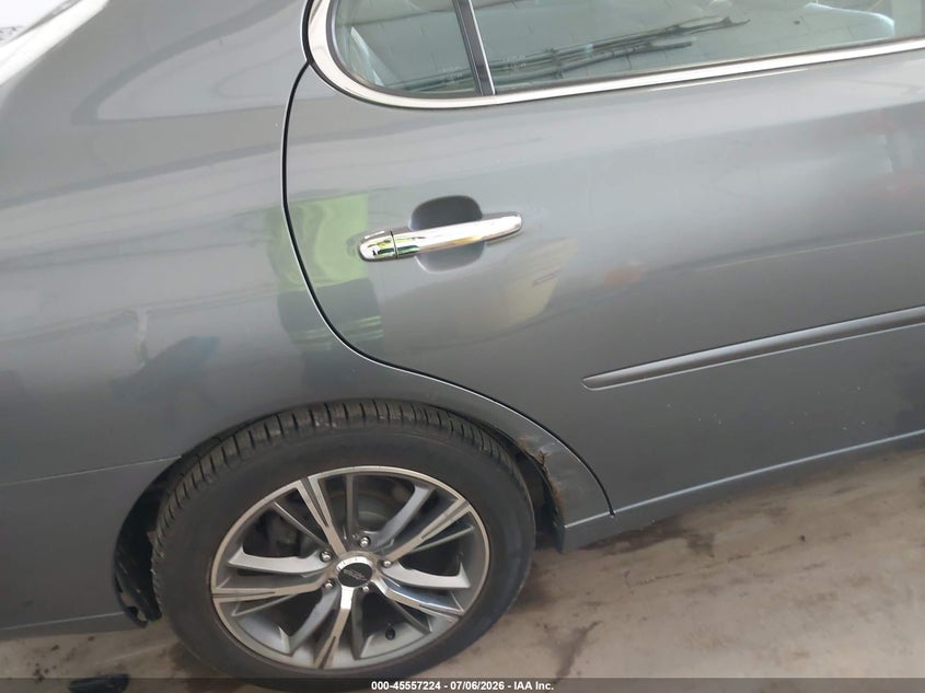2005 Lexus Es 330 VIN JTHBA30G555066329 IAAI salvage auction — NORMAL WEAR, Clear (Minnesota), sold $700 on 2026-07-29 (photo 6)