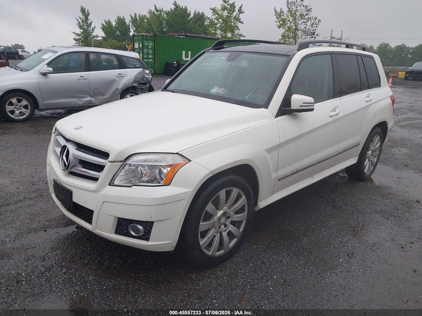 2011 Mercedes-benz Glk-class VIN WDCGG8HB7BF609417 IAAI salvage auction — NORMAL WEAR, Clear (New York), sold $1,600 on 2026-07-21 (photo 2)