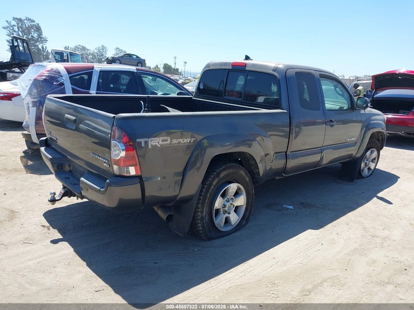 2015 Toyota Tacoma VIN 5TFTU4GN9FX067500 IAAI salvage auction — SIDE, Lien Papers (California), sold $3,025 on 2026-07-22 (photo 4)