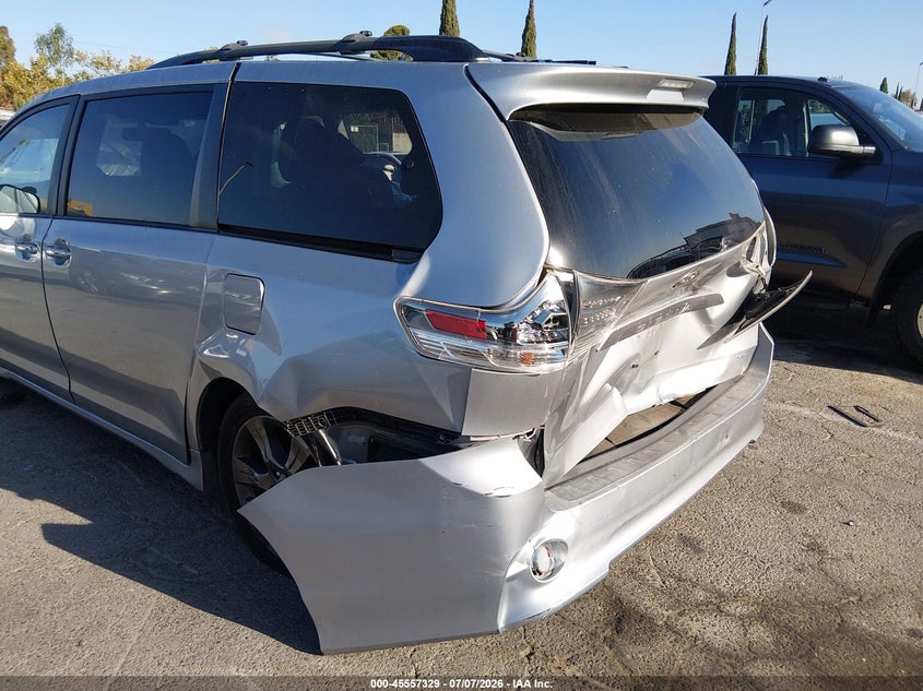 2016 Toyota Sienna VIN 5TDXK3DC3GS730720 IAAI salvage auction — REAR END, Salvage (California), sold $4,900 on 2026-07-30 (photo 6)