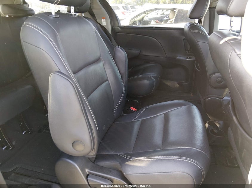 2016 Toyota Sienna VIN 5TDXK3DC3GS730720 IAAI salvage auction — REAR END, Salvage (California), sold $4,900 on 2026-07-30 (photo 8)