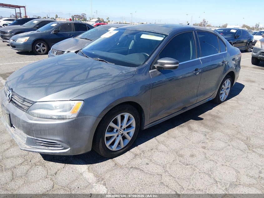 2014 Volkswagen Jetta VIN 3VWD17AJ5EM329082 IAAI salvage auction — NORMAL WEAR, Clear - Dealer Only (California), sold $400 on 2026-07-09 (photo 2)