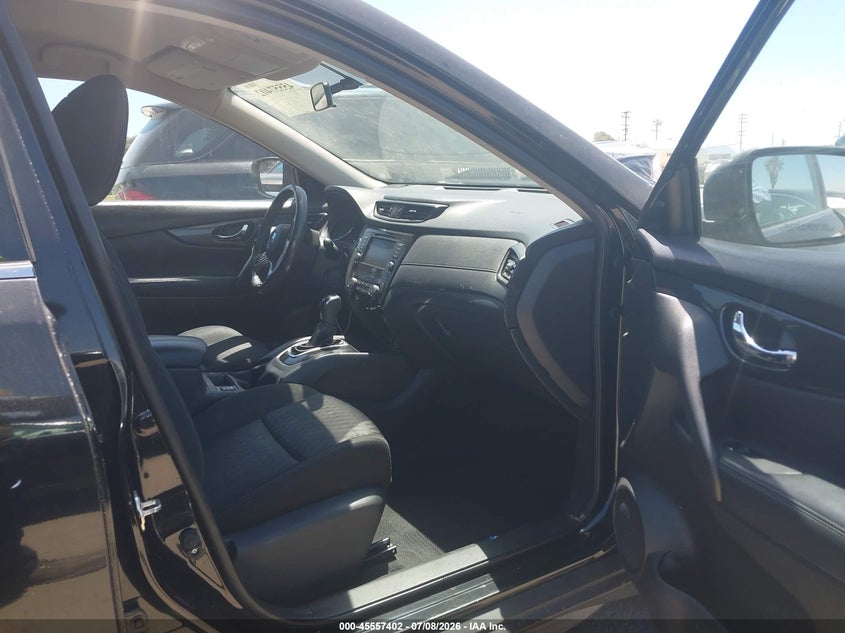 2018 Nissan Rogue VIN KNMAT2MT0JP504035 IAAI salvage auction — REAR END, Salvage Title, sold $2,900 on 2026-07-22 (photo 5)