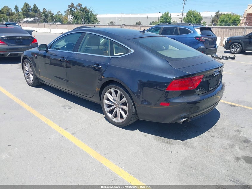 2013 Audi A7 VIN WAUYGAFC4DN107595 IAAI salvage auction — REAR END, Salvage Title, sold $975 on 2026-07-29 (photo 3)