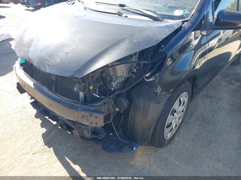2013 Toyota Prius c VIN JTDKDTB32D1529472 IAAI salvage auction — FRONT END, Salvage Title, sold $1,300 on 2026-08-02 (photo 6)