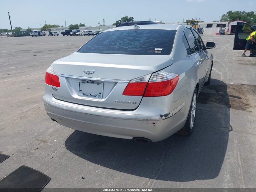 2011 Hyundai Genesis VIN KMHGC4DF9BU114825 IAAI salvage auction — LEFT FRONT, Rebuildable (Florida), sold $400 on 2026-07-29 (photo 4)