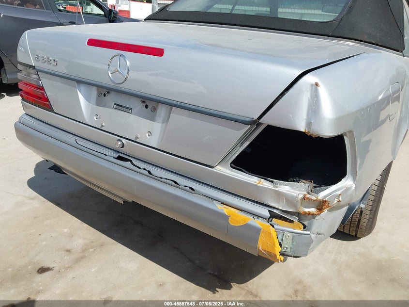 1995 Mercedes-benz E-class VIN WDBEA66E4SC200050 IAAI salvage auction — NORMAL WEAR, Original (Texas), sold $7,850 on 2026-07-14 (photo 6)
