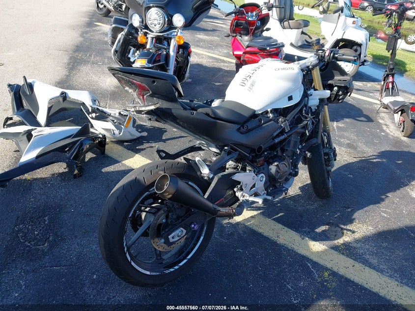 2024 Cf moto 450ss VIN LCEPESLA7R6006307 IAAI salvage auction — ALL OVER, Rebuildable (Florida), sold $400 on 2026-07-15 (photo 4)