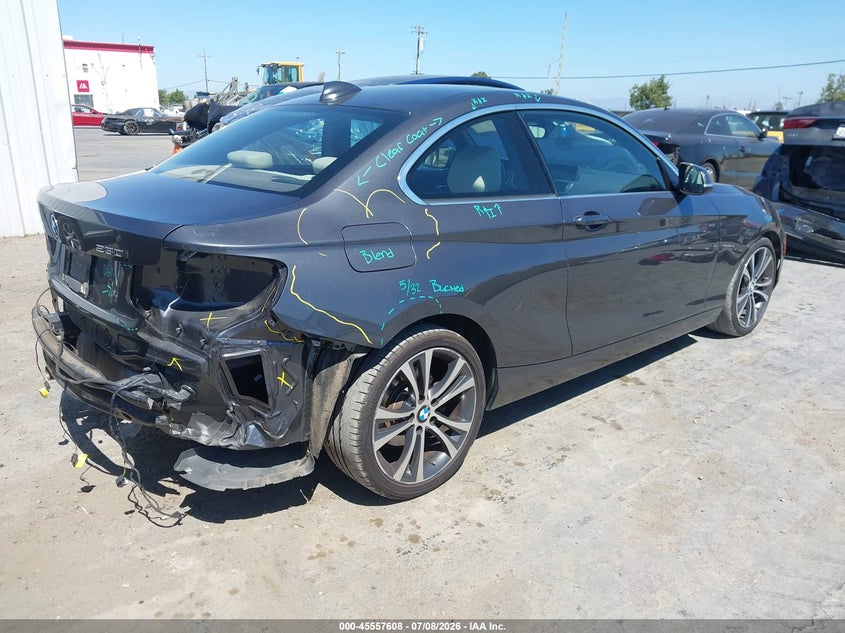 2017 BMW 2er VIN WBA2F9C59HV664327 IAAI salvage auction — REAR END, Salvage Title, sold $4,950 on 2026-07-18 (photo 4)