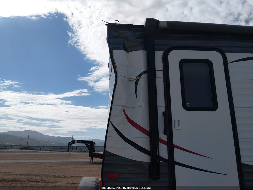 2015 Dutchman Other VIN 4YDT28127FY921645 IAAI salvage auction — REAR END, Salvage (Utah), sold $1,700 on 2026-09-24 (photo 6)