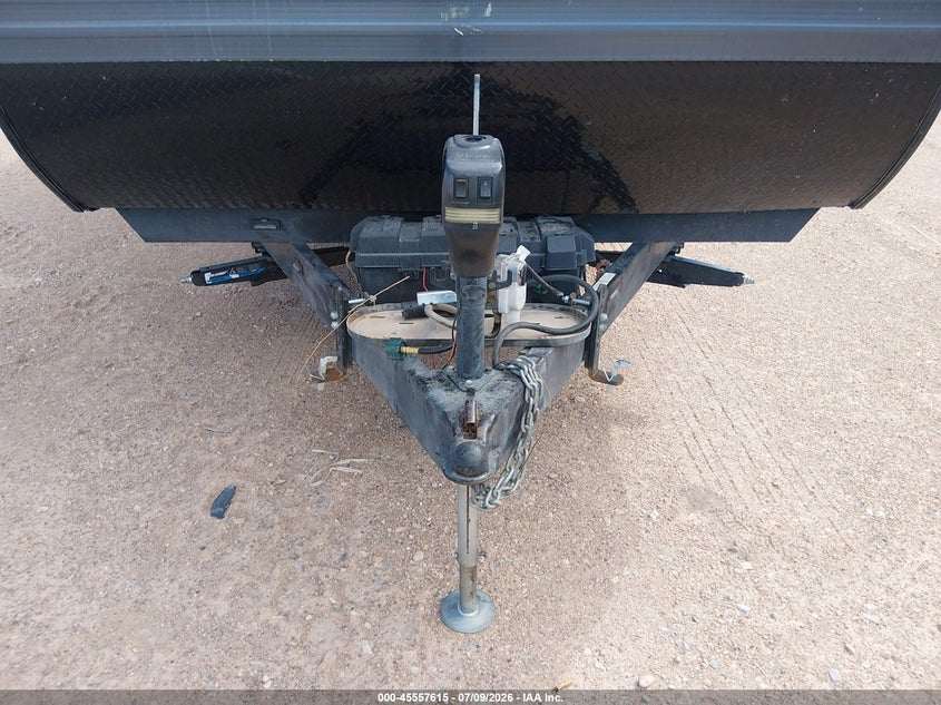 2015 Dutchman Other VIN 4YDT28127FY921645 IAAI salvage auction — REAR END, Salvage (Utah), sold $1,700 on 2026-09-24 (photo 7)