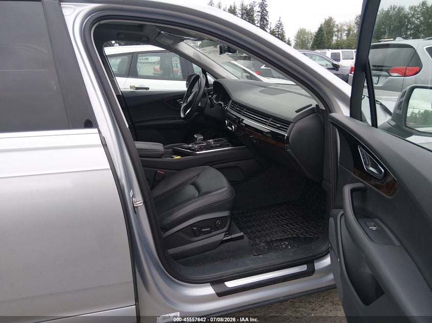2018 Audi Q7 VIN WA1VAAF76JD000800 IAAI salvage auction — LEFT FRONT, Salvage Title, sold $10,500 on 2026-07-29 (photo 5)