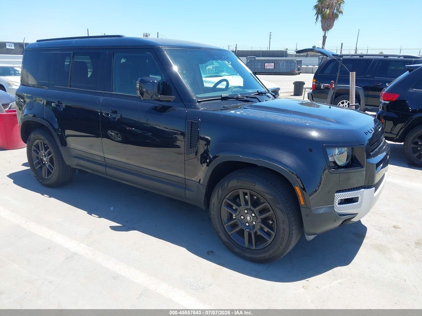 2025 Land rover Defender VIN SALEJEEX2S2385695 IAAI salvage auction — REAR END, Salvage Title, sold $37,000 on 2026-08-01 (photo 1)
