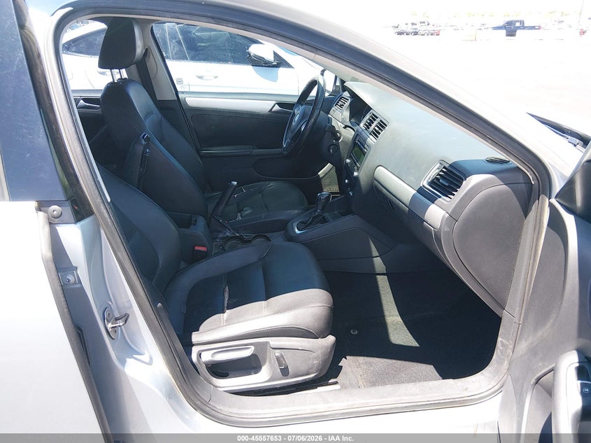 2013 Volkswagen Jetta VIN 3VWDP7AJ6DM409472 IAAI salvage auction — NORMAL WEAR, Clear (Nevada), sold $1,050 on 2026-07-24 (photo 5)