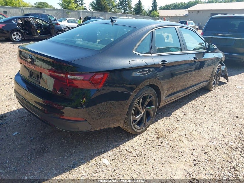 2025 Volkswagen Jetta VIN 3VW7X7BU0SM081047 IAAI salvage auction — FRONT END, Salvage Title, sold $9,200 on 2026-08-19 (photo 4)