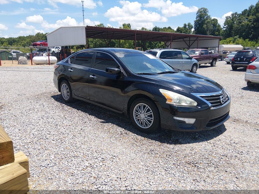 2015 Nissan Altima VIN 1N4AL3AP2FC292417 IAAI salvage auction — NORMAL WEAR, Clear (Mississippi), sold $1,250 on 2026-08-03 (photo 1)
