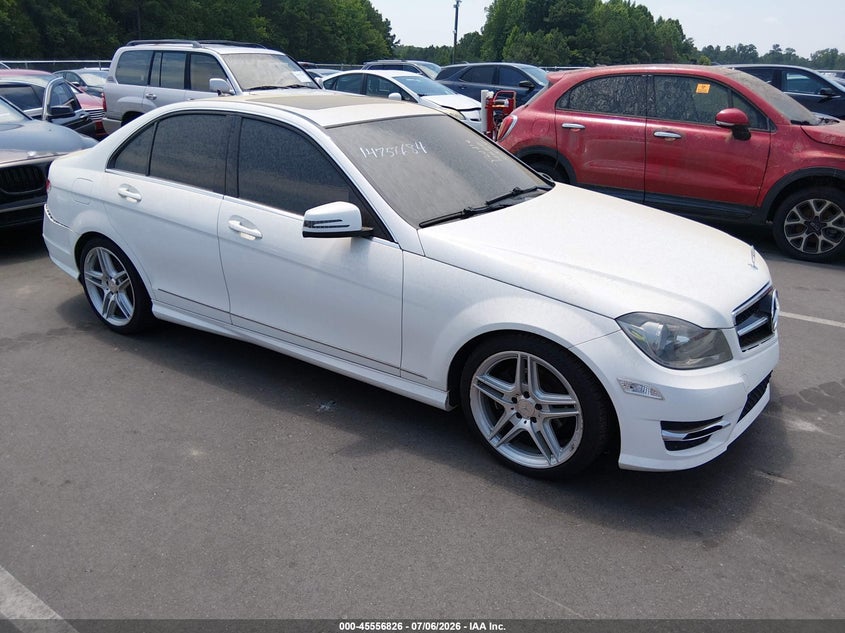 2013 Mercedes-benz C-klasse VIN WDDGF4HB1DR253006 IAAI salvage auction — NORMAL WEAR, Clear (North Carolina), sold $1,300 on 2026-07-15 (photo 1)
