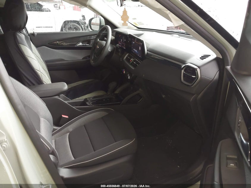 2026 Chevrolet Trailblazer VIN KL79MRSL9TB118139 IAAI salvage auction — LEFT REAR, Wait Title, sold $10,100 on 2026-09-03 (photo 5)