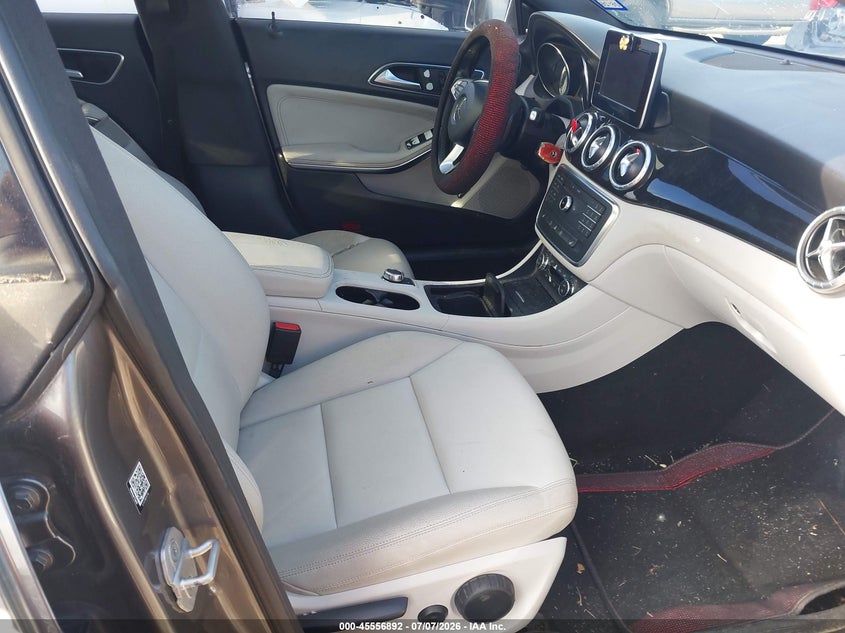 2015 Mercedes-benz Cla-klasse VIN WDDSJ4EB3FN280702 IAAI salvage auction — NORMAL WEAR, Original (Texas), sold $1,000 on 2026-08-12 (photo 5)