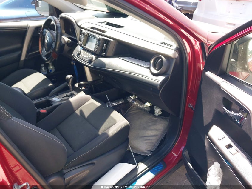 2018 Toyota Rav 4 VIN 2T3WFREV3JW423220 IAAI salvage auction — REAR END, Salvage Title, sold $6,100 on 2026-07-11 (photo 5)