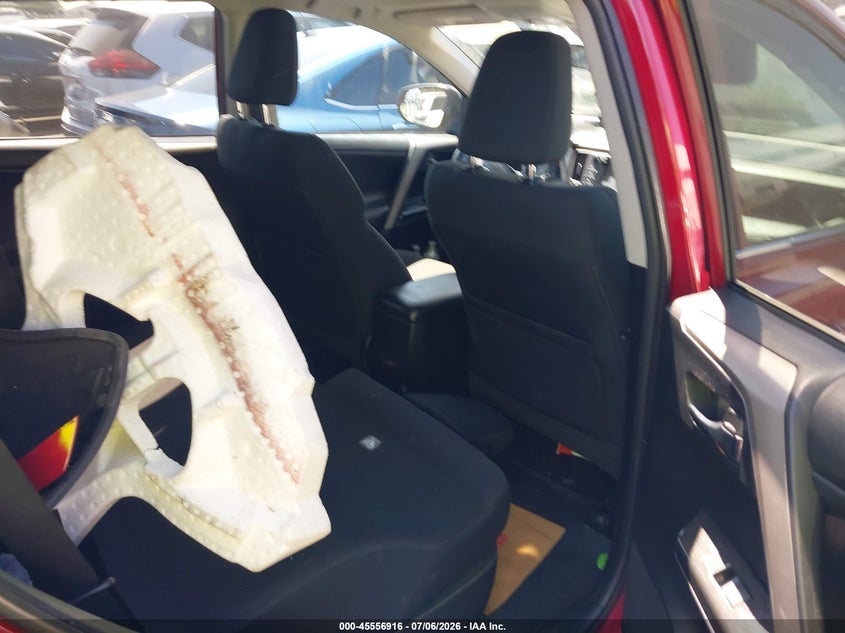 2018 Toyota Rav 4 VIN 2T3WFREV3JW423220 IAAI salvage auction — REAR END, Salvage Title, sold $6,100 on 2026-07-11 (photo 8)
