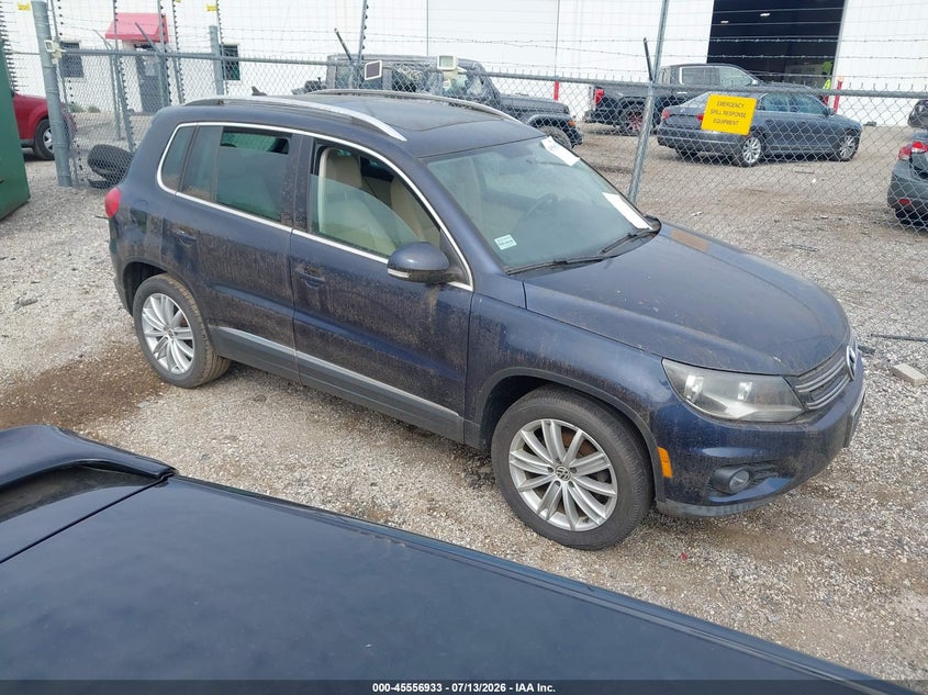 2012 Volkswagen Tiguan VIN WVGBV7AX8CW508048 IAAI salvage auction — NORMAL WEAR, Clear (Illinois), sold $475 on 2026-07-29 (photo 1)