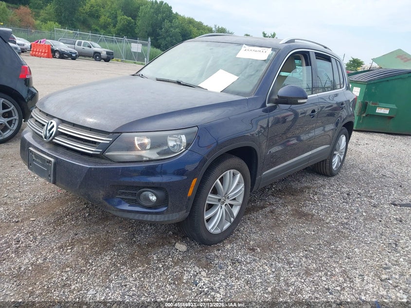2012 Volkswagen Tiguan VIN WVGBV7AX8CW508048 IAAI salvage auction — NORMAL WEAR, Clear (Illinois), sold $475 on 2026-07-29 (photo 2)