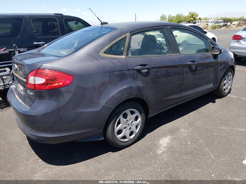 2013 Ford Fiesta VIN 3FADP4BJ5DM195158 IAAI salvage auction — NORMAL WEAR, Clear (Nevada), sold $275 on 2026-07-24 (photo 4)