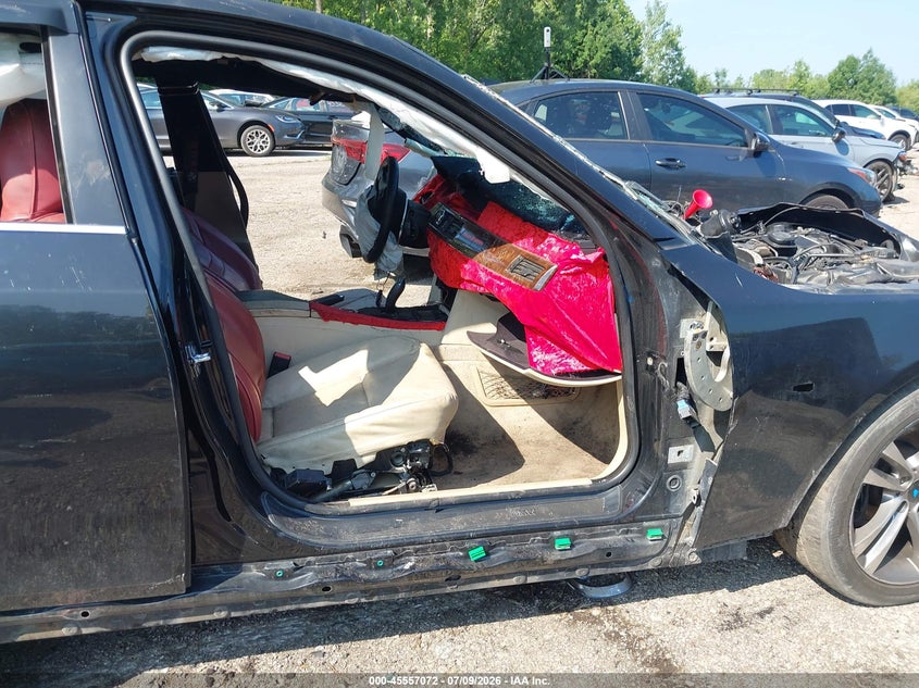 2008 BMW 5 series VIN WBANV93598CW56501 IAAI salvage auction — FRONT & REAR, Salvage (Ohio), sold $275 on 2026-08-05 (photo 5)