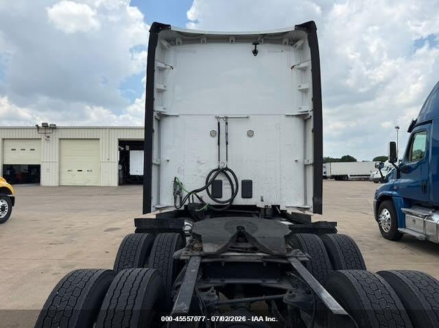 2019 Kenworth T680 VIN 1XKYD49X1KJ248970 IAAI salvage auction — REPOSSESSION, Clear (Florida), sold $15,000 on 2026-07-15 (photo 7)