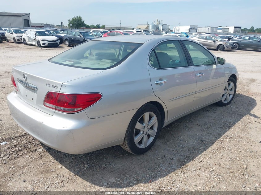 2005 Lexus Es 330 VIN JTHBA30G255137065 IAAI salvage auction — NORMAL WEAR, Clear (Alabama), sold $250 on 2026-07-28 (photo 4)