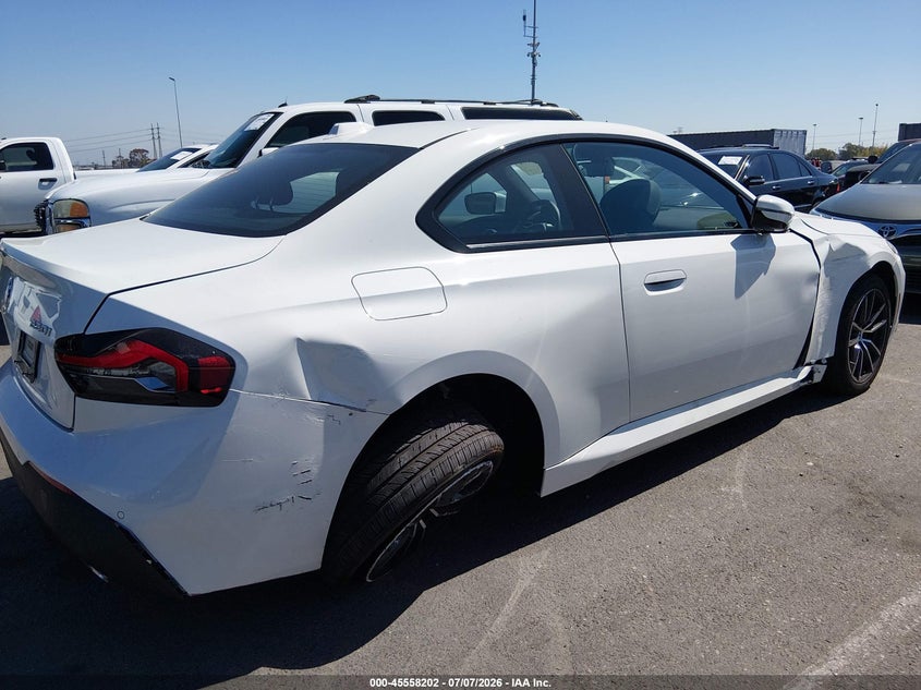 2026 BMW 2er VIN 3MW33CM06T8G27020 IAAI salvage auction — RIGHT SIDE, Clear (Nevada), sold $15,100 on 2026-07-16 (photo 6)