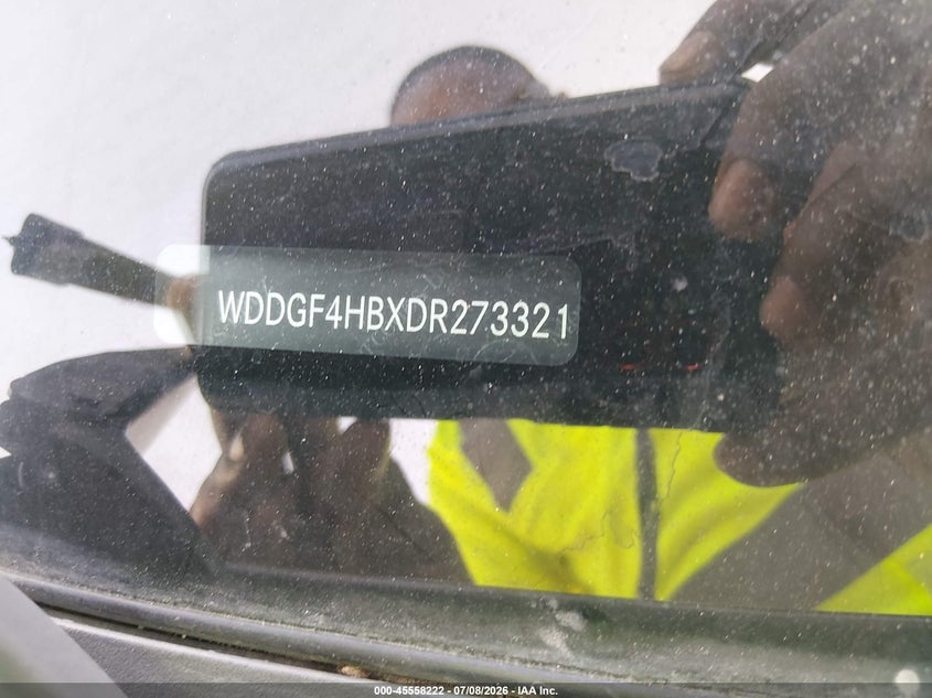 2013 Mercedes-benz C class VIN WDDGF4HBXDR273321 IAAI salvage auction — NORMAL WEAR, Original (Texas), sold $1,200 on 2026-07-29 (photo 9)